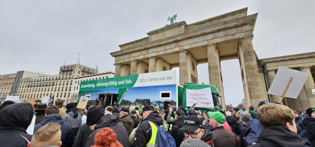 Bauerndemo In Berlin 1024x478