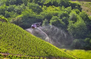 Hubschrauber Spritzung 300x196